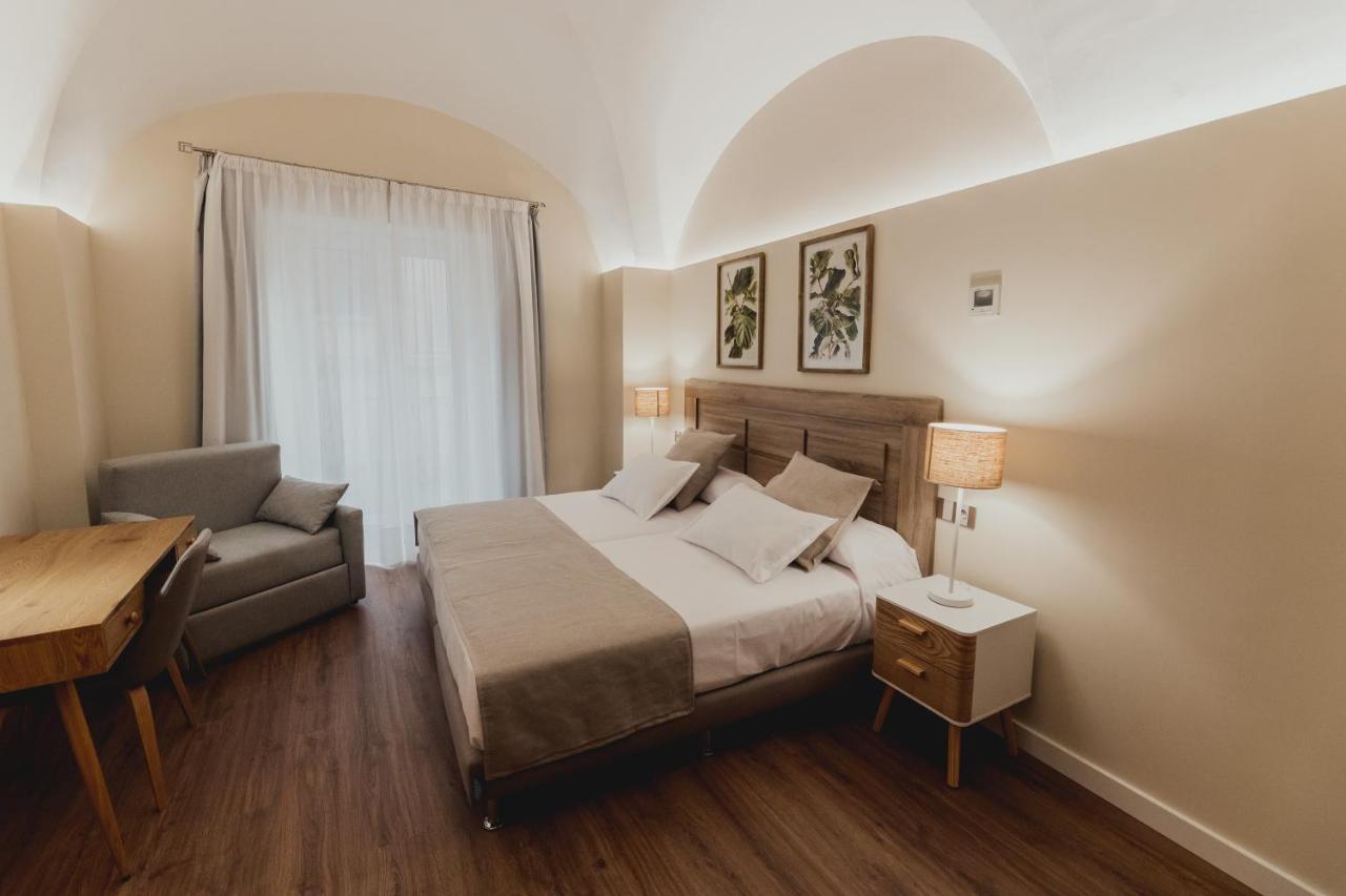 Olivae Hostal Boutique Caceres Bagian luar foto
